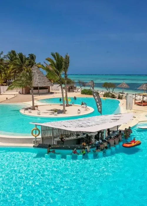 the-one-resort-zanzibar-basen-1527861134-1200-800